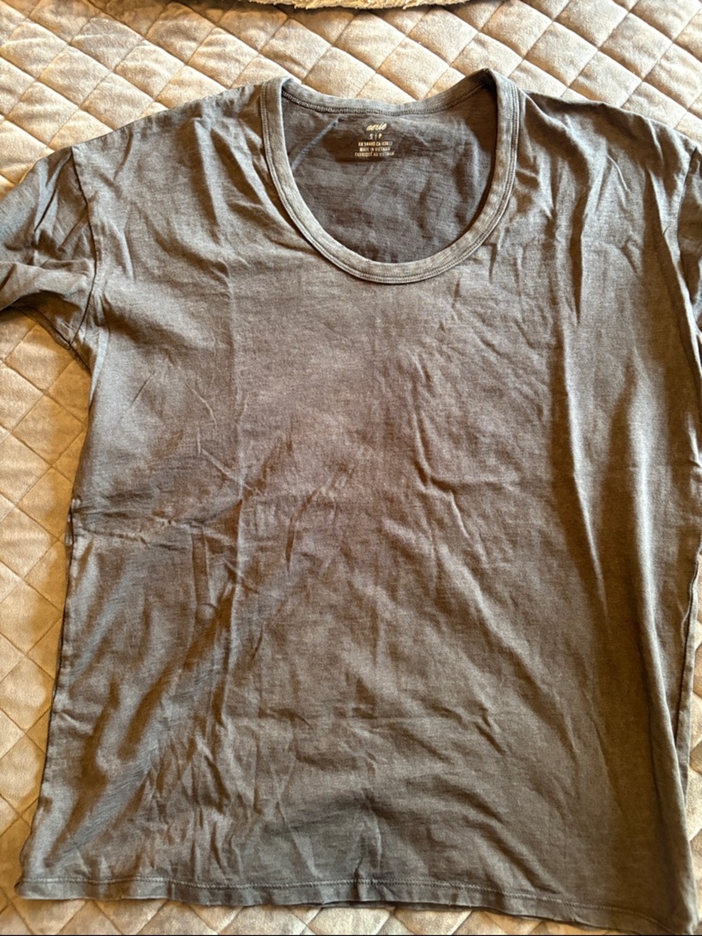 Aerie Voop Neck oversized T-Shirt - Gray. Small